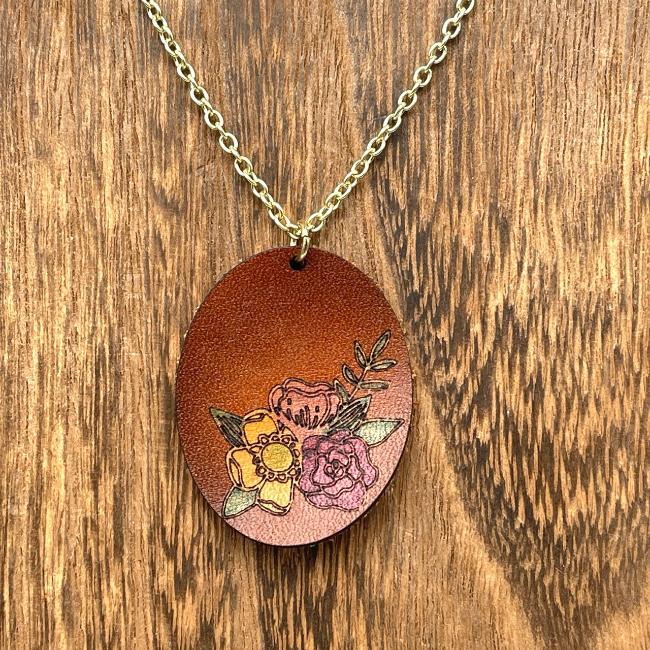 Leather Oval Flower Necklaces